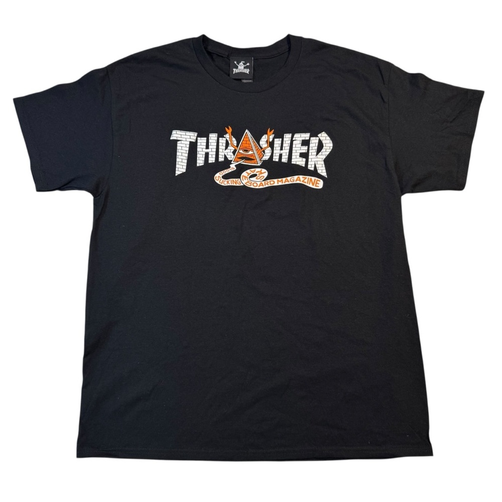 Thrasher x Toy Machine Pyramid Blood Sucking Skateboard Magazine Black Tee L